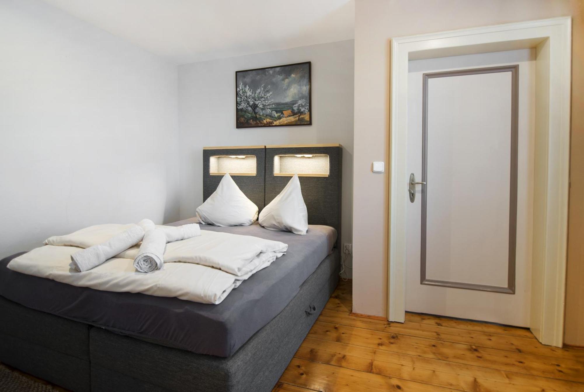 Pension Ayky Jablonec nad Nisou Rum bild
