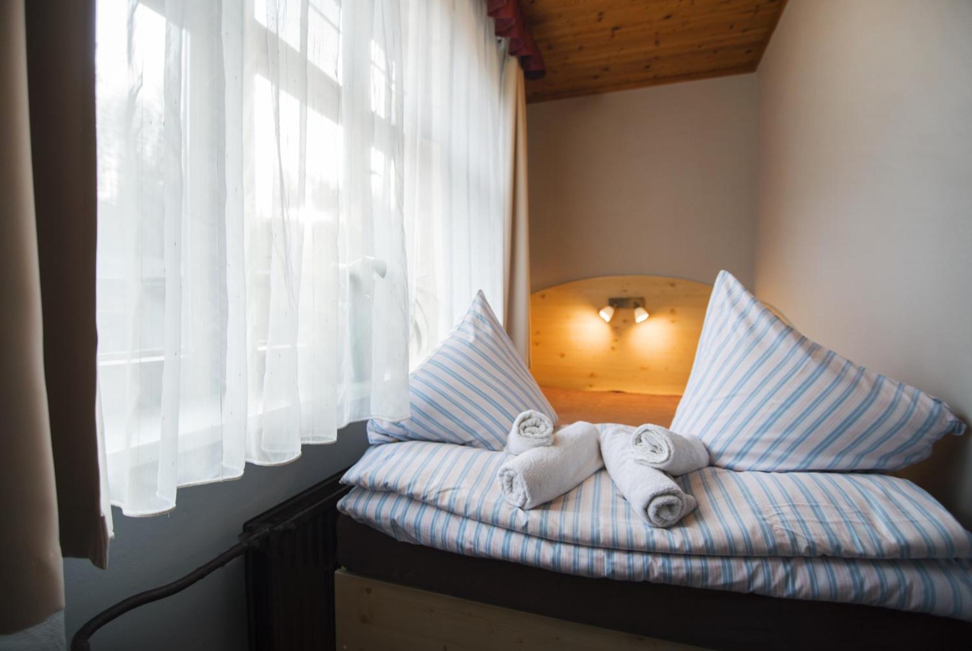 Pension Ayky Jablonec nad Nisou Rum bild